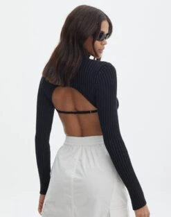 Cropped High Neck Backless Long Sleeve Knit Top -Swoon Fashion bearman backless funnel top black back kl111146knt