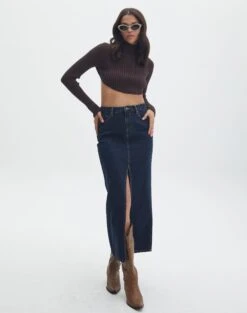 Cropped High Neck Backless Long Sleeve Knit Top -Swoon Fashion bearman backless funnel top its soy cute full kl111146knt