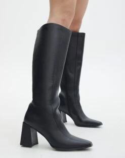 Oversized Blazer -Swoon Fashion bonnie knee high boot black front sh114512pu 2