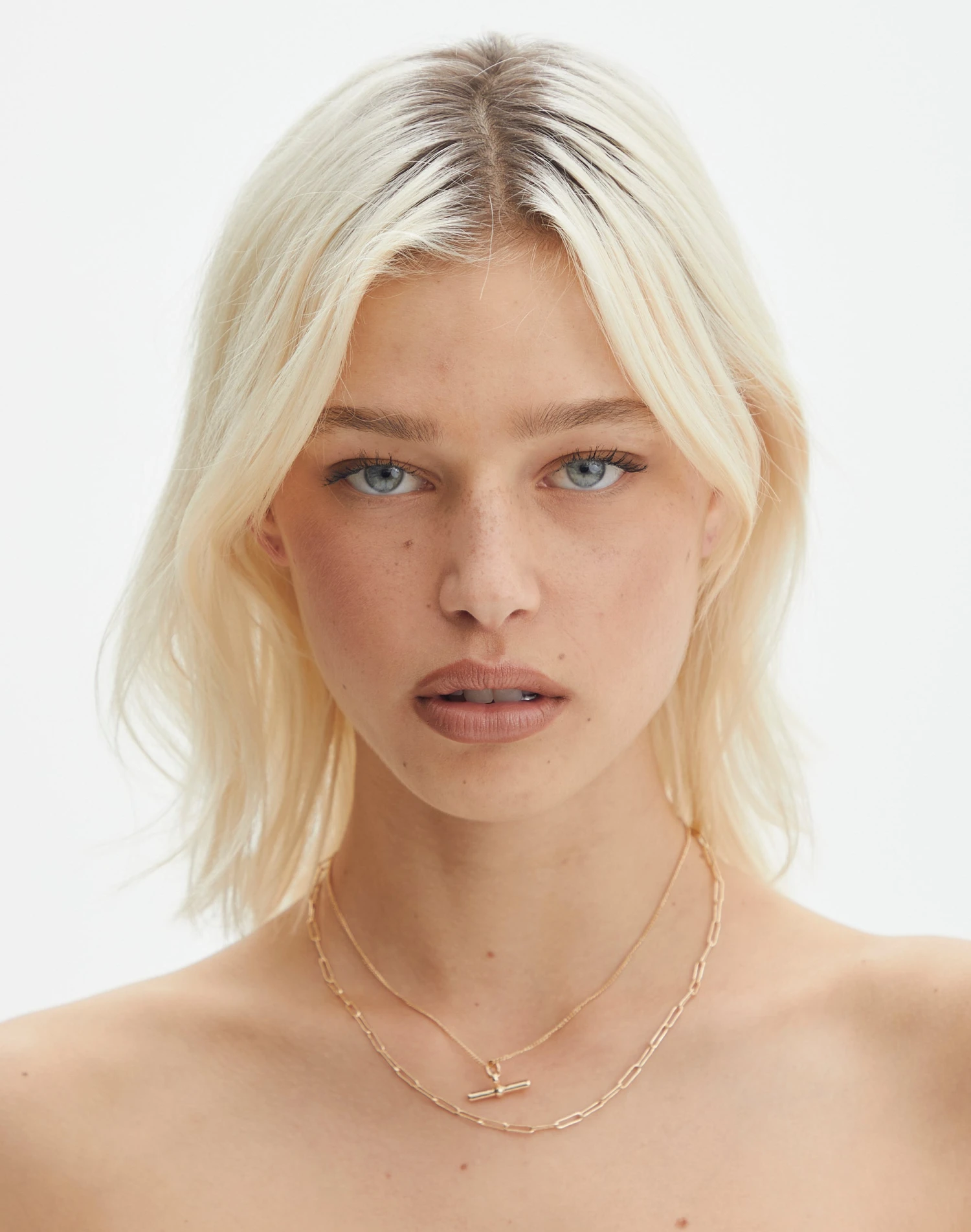 V-Neck Full Length Knit Jumper 14 V-Neck Full Length Knit Jumper - Image 12