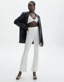 Knit Twist Front Crop Top -Swoon Fashion co anwar twist knit milk full kv109493ne