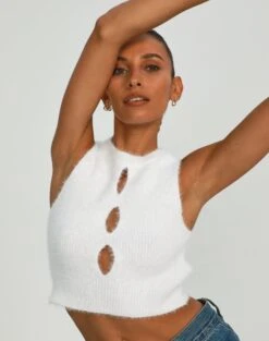 Cropped Knit Vest -Swoon Fashion flore fluffy knit vest milk front kv94397flu 12