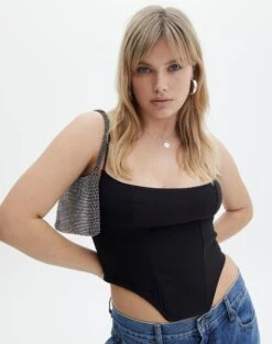 Faux Leather Low Rise Zip Mini Skirt -Swoon Fashion gemma corset top black front bv72984pln