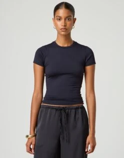 Halter Neck Satin Corset -Swoon Fashion kimmy t shirt black front ts55072pln 6