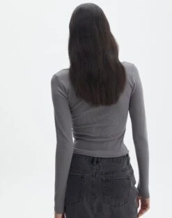 V Neck Long Sleeve Top -Swoon Fashion lulu longsleeve keep your coal back tl93240orib