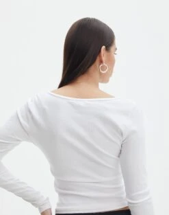 V Neck Long Sleeve Top -Swoon Fashion lulu longsleeve white back tl93240orib