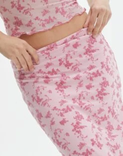 Floral Mesh Lettuce Trim Midi Skirt -Swoon Fashion r co sabrina burnout mesh maxi baby doll burnout imageback sl53303rbo