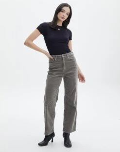 Mid Rise Puddle Cargo Pant -Swoon Fashion r heidi high rise straight leg everythings pine front pw52818rcor 2