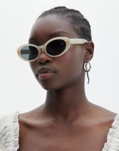 Oversized Contrast Stripe Shirt 28 Oversized Contrast Stripe Shirt -Swoon Fashion rochelle oval sunglasses take a shelfie front ga135597sun 3