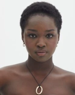 Cropped Knit Vest -Swoon Fashion rory pendant rope necklace blackgold front je139656nl 3