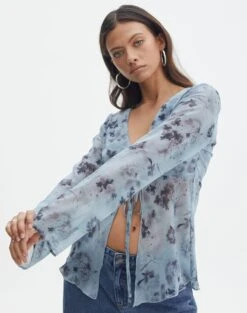 Split Tie Front Print Blouse -Swoon Fashion tritan lattice blouse bubble blooms front bl134763prt 1