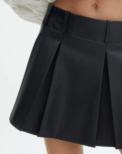 Faux Leather Pleated Mini Skirt -Swoon Fashion violet pleated pu mini skirt black imageback ss102476pu